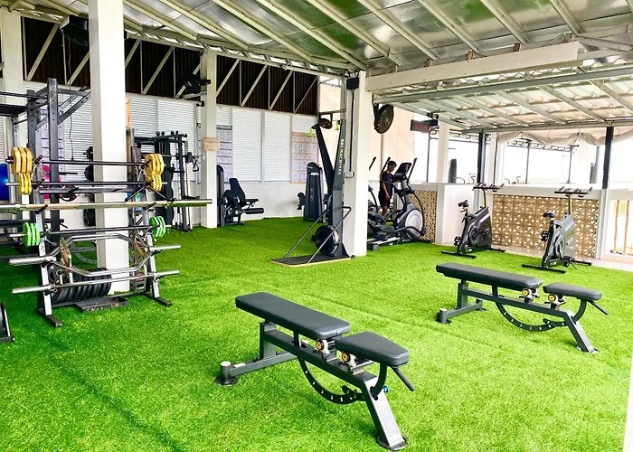 Apartamento 3 Monkeys Gym Recovery Centre *